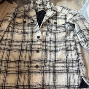 Old Navy Black and Cream Plaid Teddy Jacket size medium